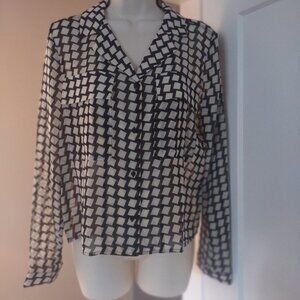 T Tahari Print Long Sleeve Crop Blouse - MEDIUM
